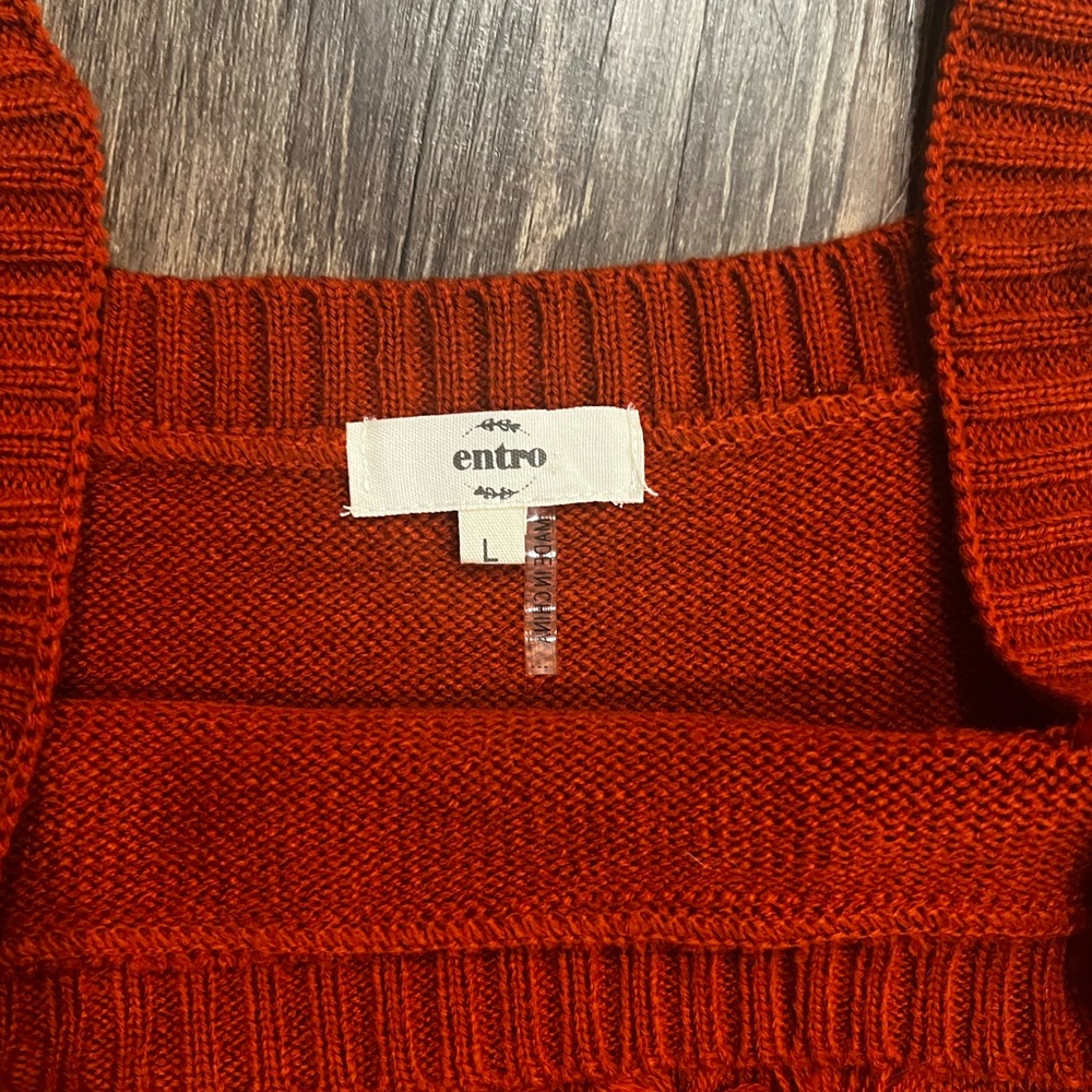 entro Rust Orange Knit Floral Appliqué Tank Top - Picture 4 of 4
